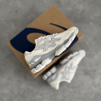 Gel NYC Running White Grey