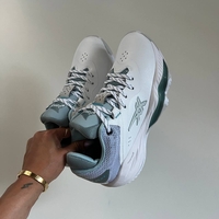 ASICS Nova Surge Low White