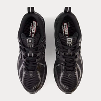 New Balance 1906r “Black Silver”
