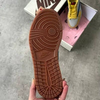 Air Jordan 1 Low Travis Scott “Canary”