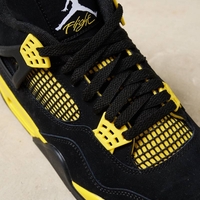Air Jordan 4 Retro “Yellow Thunder”