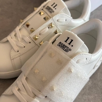 Valentino Garavani Rockstud Untitled Sneaker