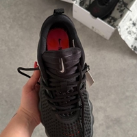 Nike Mind “Black”