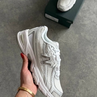 New Balance 740 “White Silver”