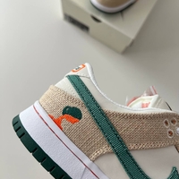 Dunk Low x Jarritos SB