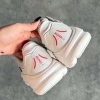 HOKA Bondi “Grey White”