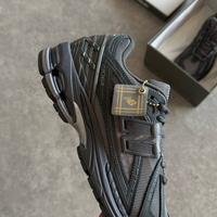 New Balance 1906R “Grayscale” (M1906RHX)