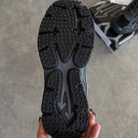 Off-White OOO (Out of Office) “Black”