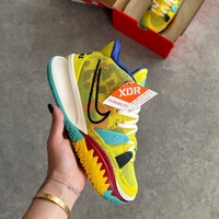 Nike Kyrie 7 