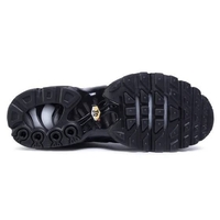 nike-air-max-tn-triple-black