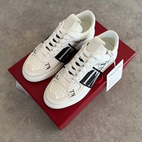 Valentino Garavani VL7N Signature Sneaker