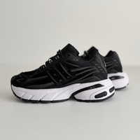 Pharrell Williams x adidas Adistar Jellyfish "Black White”