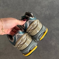 New Balance 1906R 