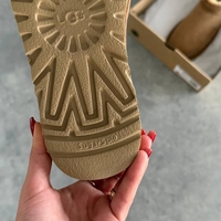 UGG Ultra Mini Classic 
