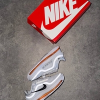 Nike Air Zoom Pegasus Premium 