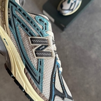 New Balance 1906R 