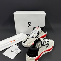 Y-3 / 2