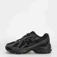 New Balance 740 