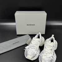 Balenciaga 3XL