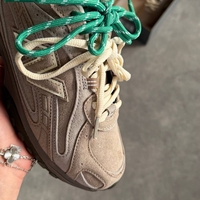 New Balance 204L “Mushroom / Arid Stone”