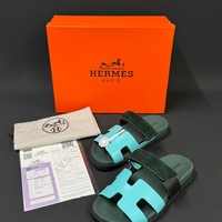 HERMES 4