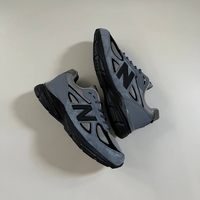 New Balance 990v4  Artic Grey