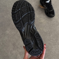 Asics Gel-Kayano Black