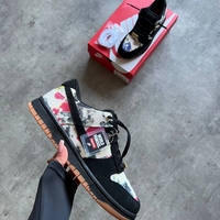 Supreme x Nike SB Dunk Low