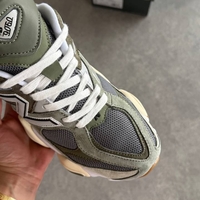 New Balance 9060 “Grey Green”