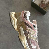 NEW BALANCE 9060 LANDSLIDE MUSHROOM