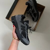 New Balance 2002R Gore-Tex  Charcoa