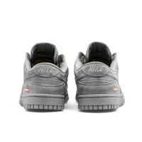 Supreme x Nike Sb Dunk Low  “Grey”