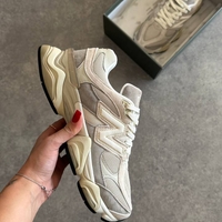 New Balance  9060 