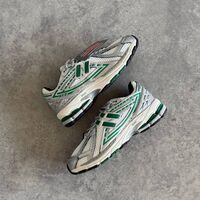 New Balance 1906R “Silver Green”