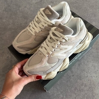 New Balance  9060 