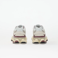New Balance 9060 Linen Burgundy