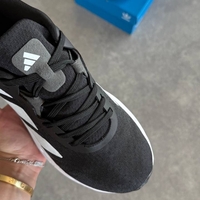 Adistar 3 “Black/White”