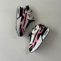 Air Max Furyosa “Pink and Black''