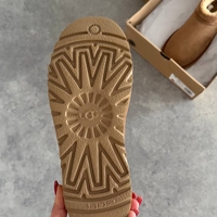 UGG Ultra Mini Classic 