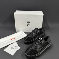 Y-3 / 3
