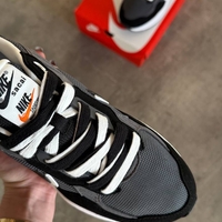 Nike Sacai “Black Grey”