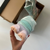 New Balance 9060 “Tropical Green”