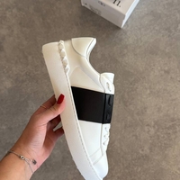 Valentino Garavani Rockstud Untitled Sneaker 