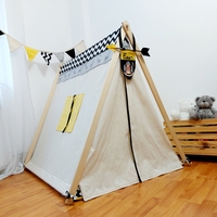 Детска палатка Арвен в черно бял зиг, сиво и жълто