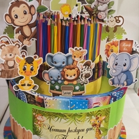 Торта от книжки и моливи САФАРИ 1  / Safari