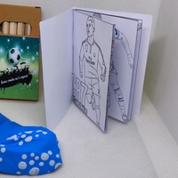 Книжка за оцветяване 