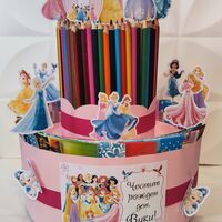 Торта от книжки и моливи Дисни Принцеси / Disney Princess