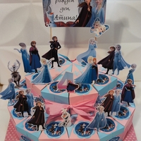 Картонена торта  FROZEN 32