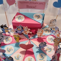 Картонена торта Блу и Бинго 18 / Bluey and Bingo 18