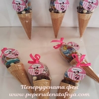 Фунийки KINDER с шоколадово яйце,  Шоко Криспи и Маршмелоу